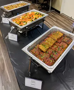 Meatloaf with mixed vegetables and potatoes